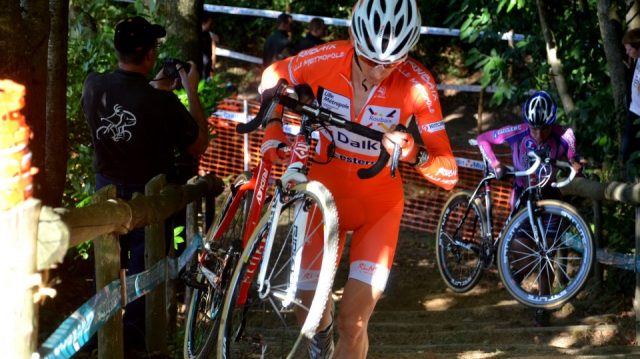 Cyclo-Cross de Loc'Envel (22) : Le Corre devant Pcheul