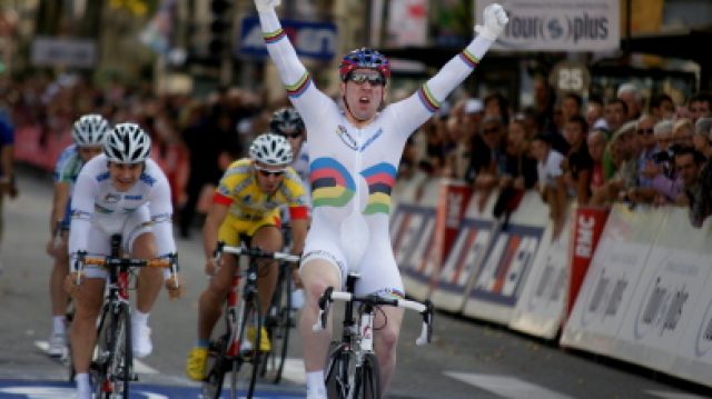 KM Paris-Tours : Guillot et Manzin s'imposent