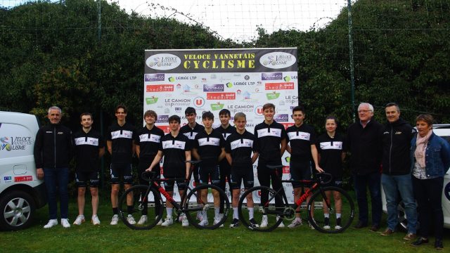 Vloce Vannetais Cyclisme: 16 juniors pars