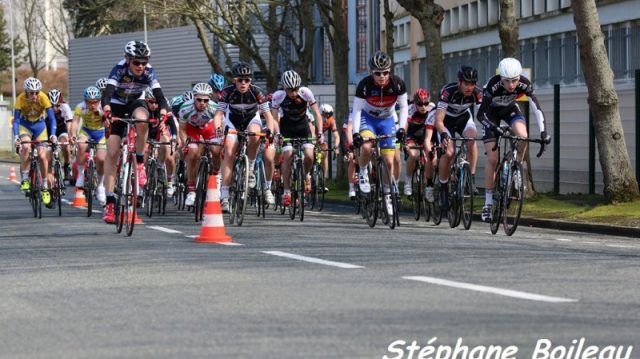 Pontivy (56) : petit peloton en minimes