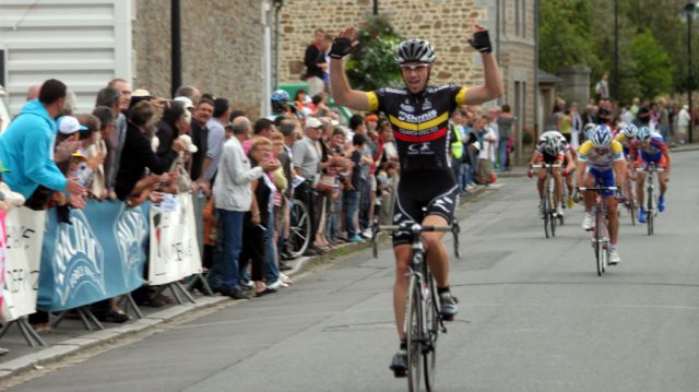 Trophe Les Copains d'Albert  Saint-Georges de Reintembault (35) : Busnel s'impose