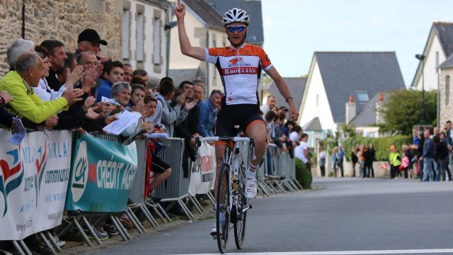 Plourin-Les-Morlaix (29): Florian Cam devant les juniors