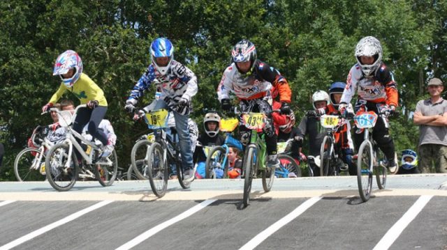 Les championnats de France de BMX en vido sur internet