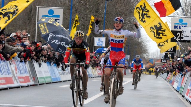 Zdenek Stybar mate les Belges  Koksijde 