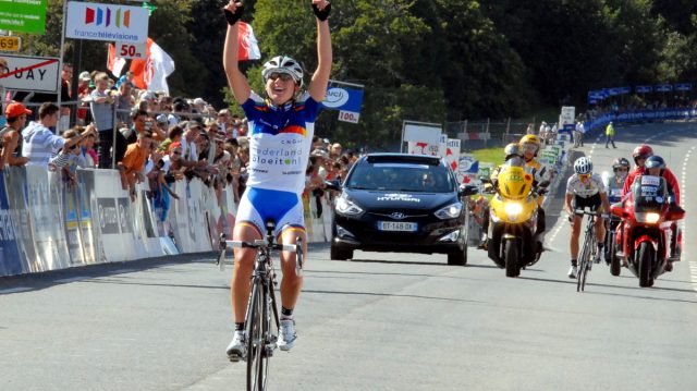 2011 : Finale Coupe du Monde UCI Dames : Vos battue