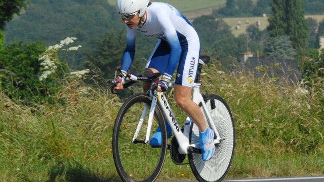 Championnat de France  Chantonnay : Jeannie Logo face au Chrono 