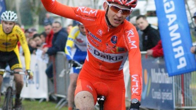 Cyclo-cross de Questembert (56) : Le Corre s'impose