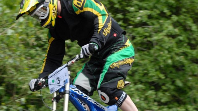 Coupe de Bretagne Descente VTT  Gouzec (29): Badouard haut la main ! 