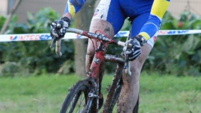 France cyclo-cross  Quelneuc : Bleuzen y sera 