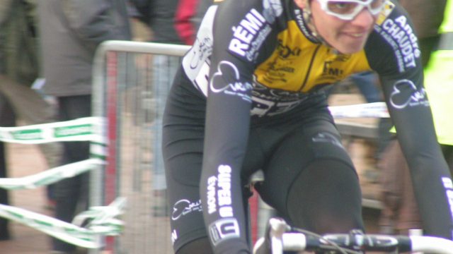 Cyclo-cross de Fougerolles-du-Plessis (53) : Roueil, Groussard et Mottier