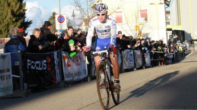 Cyclo-Cross de Beromnster (Suisse) : Mourey facile      