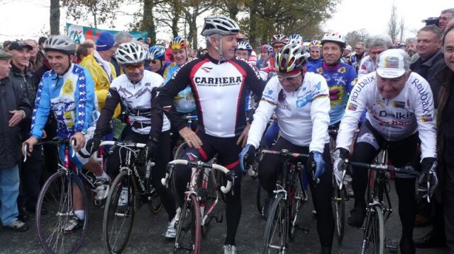 Guimard dans la roue de Hinault