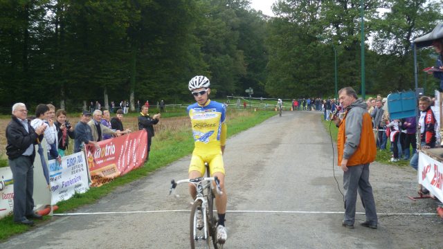 Cyclo-Cross de La Jonchre (87) : David Menut intouchable