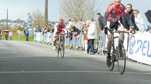 Carhaix(29): Lesage et Danes vainqueurs.