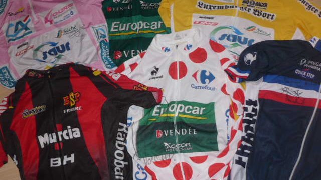 Opration "des maillots pour la recherche"