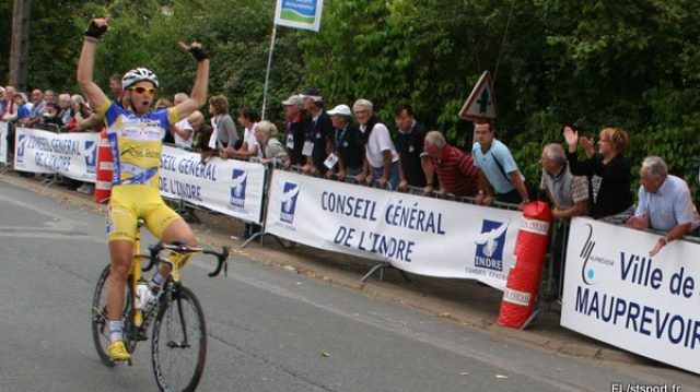 GP Cristal Energie / Coupe de France Look des clubs : Pioline au sprint / Schmidt 5e et Mah 6e.