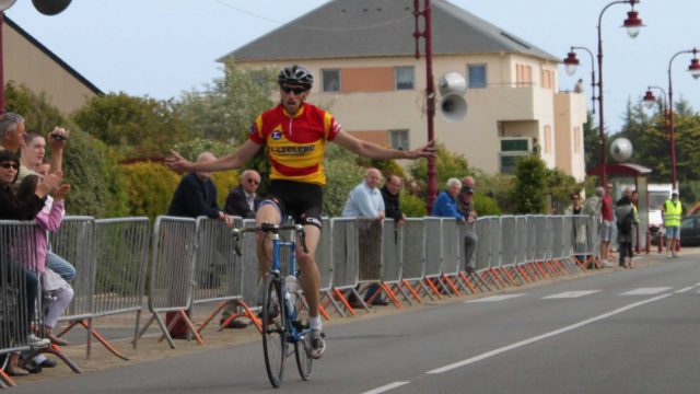 Plouhinec: Ollivier et Le Bihan victorieux.