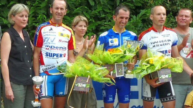 Pass cyclisme  Guenrouet (44) : Guillerm le plus rapide