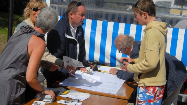 Engagements sur la ligne : attention  la douloureuse !