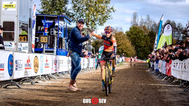 La Mzire lites & juniors dames: Chainel seule au Monde