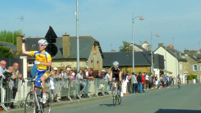 St Aubin d'Aubign (35) : Mah triomphe