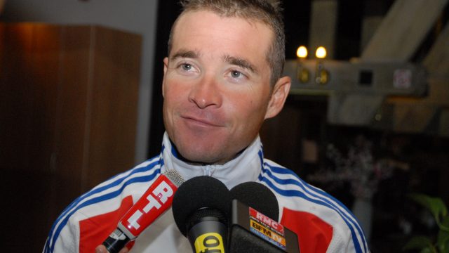 Vlo d'Or Franais : Voeckler devant Bresset