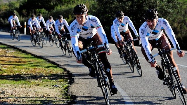 AG2R La Mondiale en stage 