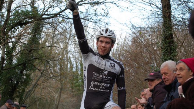 Yann Le Quau s'impose  Pont-L'Abb 