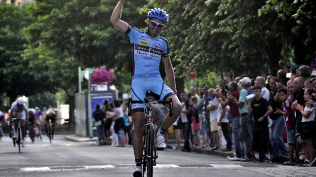 Ronde du Viaduc  Morlaix (29) : Poulizac en solitaire 