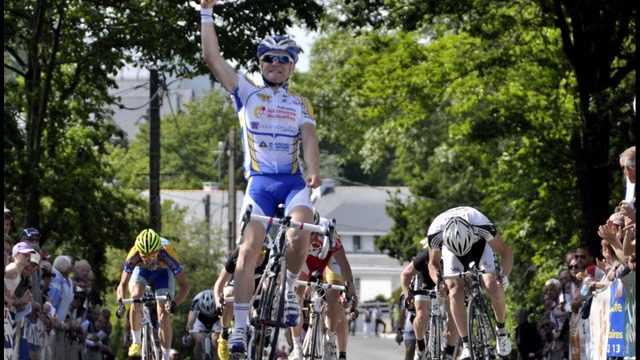 Ploemel (56) : Cam devant Bret