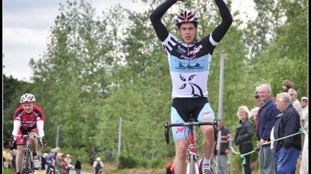 Pass'Cyclisme  Plouaret (22) : Kerlouet s'impose