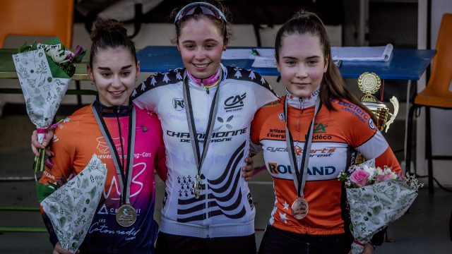 Championnat de Bretagne CX - U19 Femmes : Jouault en solitaire 