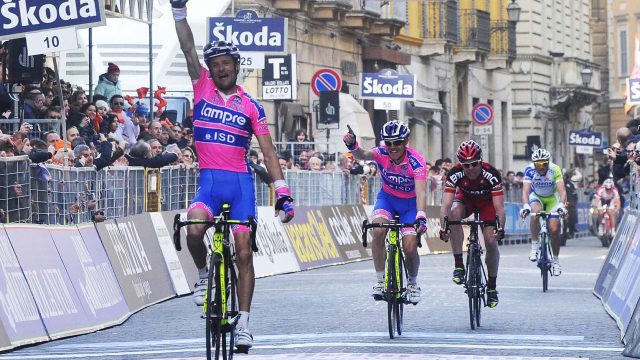 Tirreno-Adriatico : Scarponi est l 