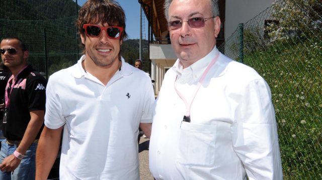 Fernando Alonso en visite sur le Giro 