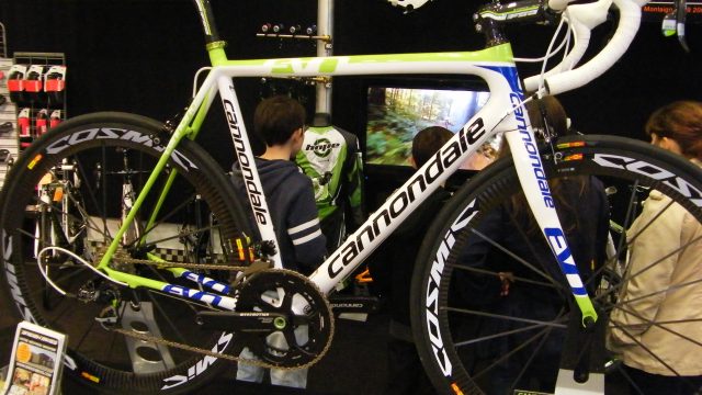 Salon du cycle au Relecq–Kerhuon : joli succs populaire.