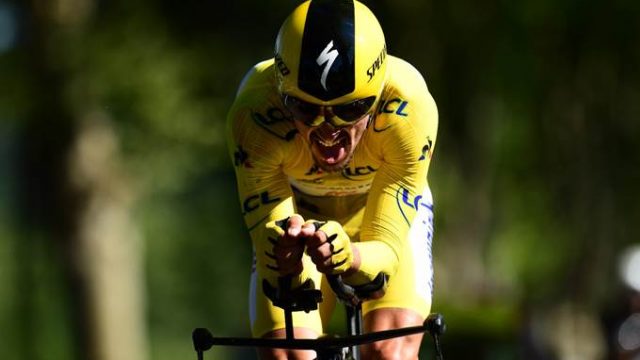 Tour de France # 13: Alaphilippe honore son maillot jaune