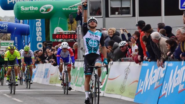 Circuit cycliste Sarthe - Pays de la Loire #2 : Coquard au sprint 