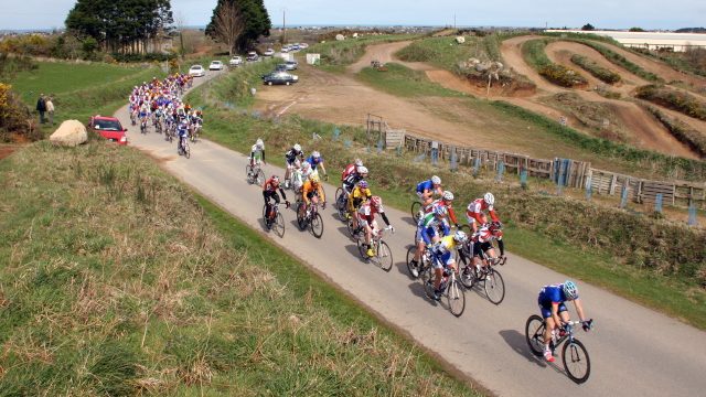 Plourin-les-Morlaix: les bouquets pour Le Gac, Letu et Terrom  