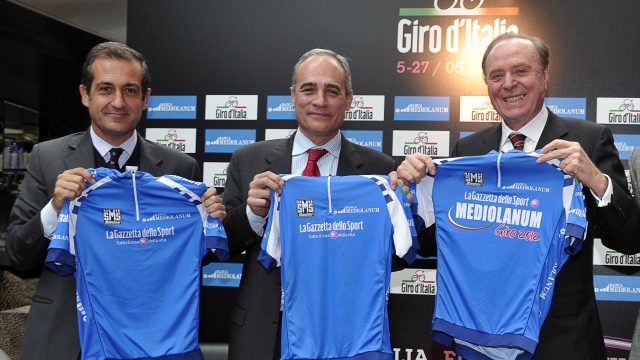 Tour d'Italie. Prsentation officielle des maillots