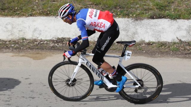 Paris-Nice #1: Barguil hors course