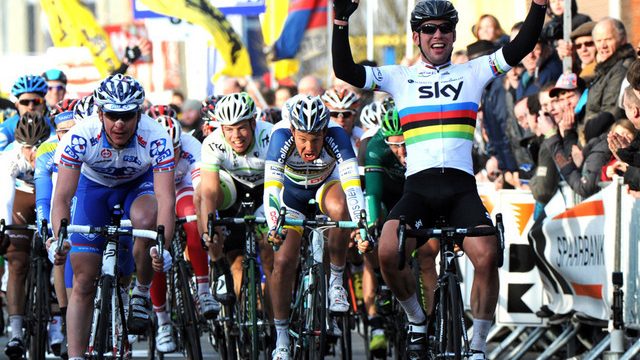 Kuurne-Bruxelles-Kuurne : Cavendish au sprint / Blot 17me 
