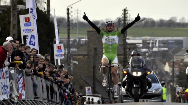 Madouas sur Paris Roubaix Juniors.