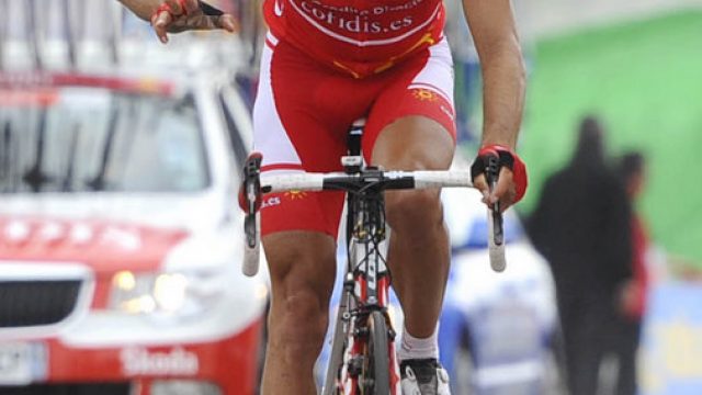 Tour d'Espagne # 11 : Moncouti en solo / Wiggins en rouge