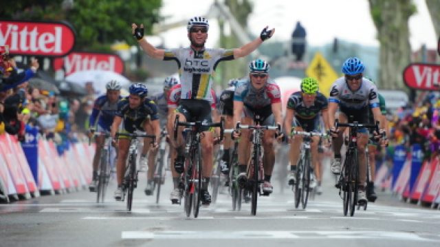 Tour de France 11e Etape : Cavendish sous le dluge.                 