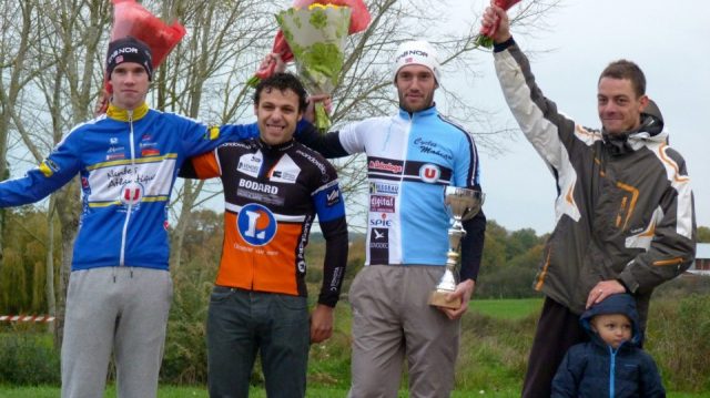 Cyclo-Cross de Chteau d'Olonne (85) : Maheau engrange   