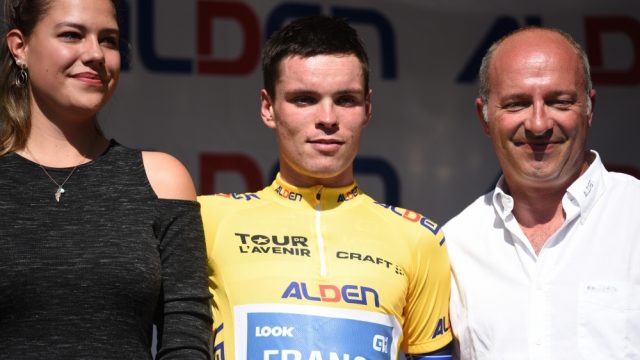 Tour de l'Avenir #5: Riou retrouve son maillot