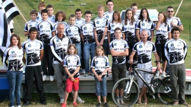 Trophe de France des Jeunes Vttistes Montgenvre 2009: la Bretagne 7me + Rsultats 