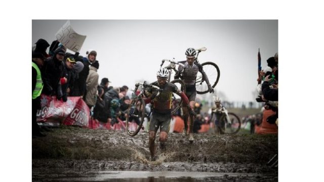 Boulo au dpart du Jaarmarktcross de Niel 