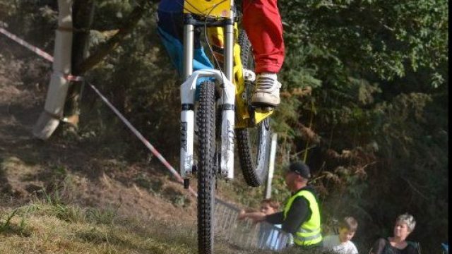 Trophe d’Armorique de Descente VTT  Gouzec (29) : Bellec s'impose au scratch 