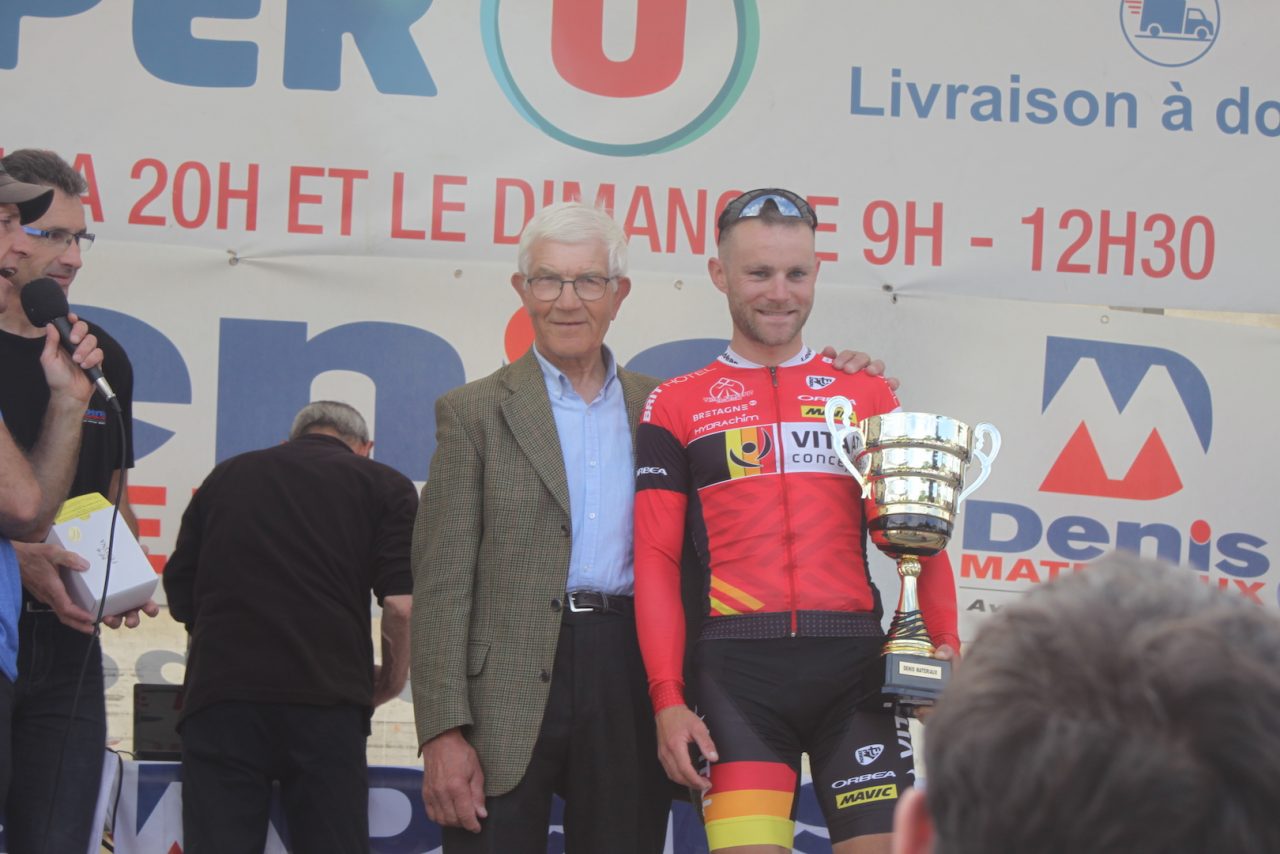 GP Denis Matriaux Super U  Guichen: tripl de Loudac